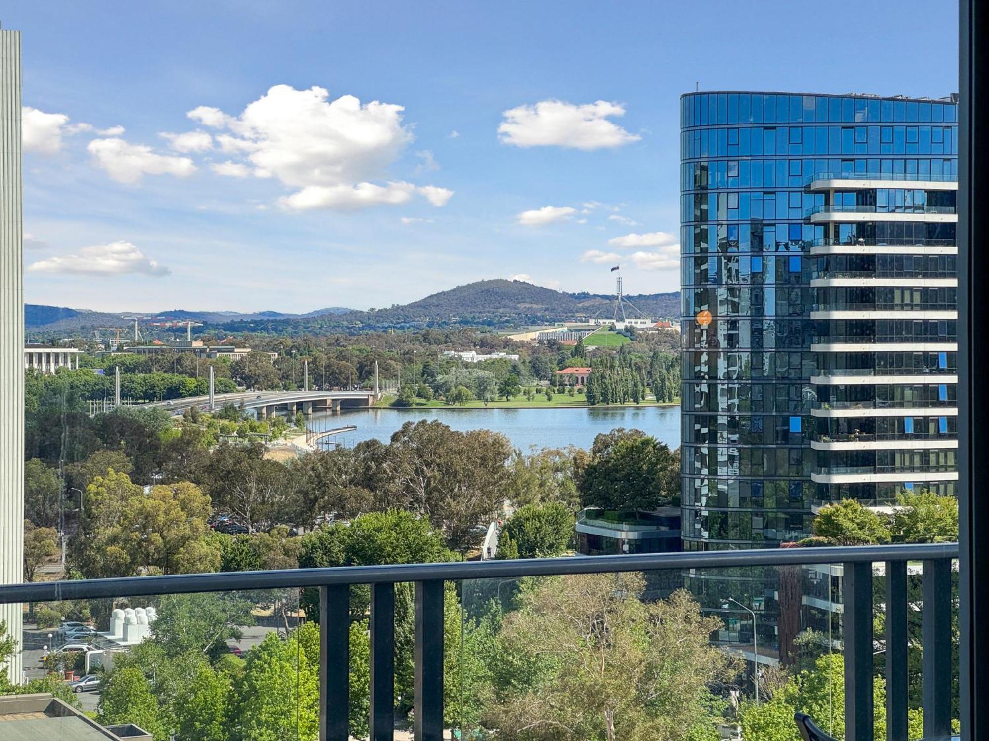 Апартаменти Glorious Central Canberra 1-Bed With Pool & Sauna Екстер'єр фото